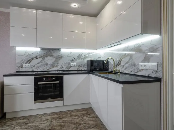 Кухня Мнк035